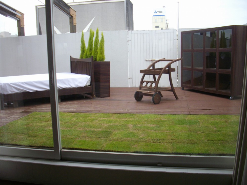 某結婚式場　屋上芝改修工事